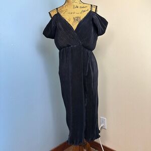 Boohoo Occasion Black Pleated Cold Shoulder Midi Dress Wrap V Neck Sz 10 Goth